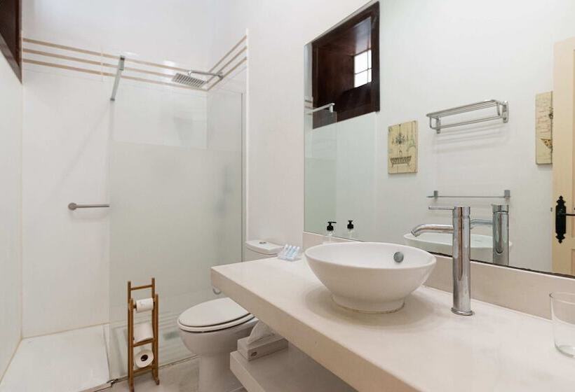 جناح مزوَّد بشرفة, Isla Baja Suites