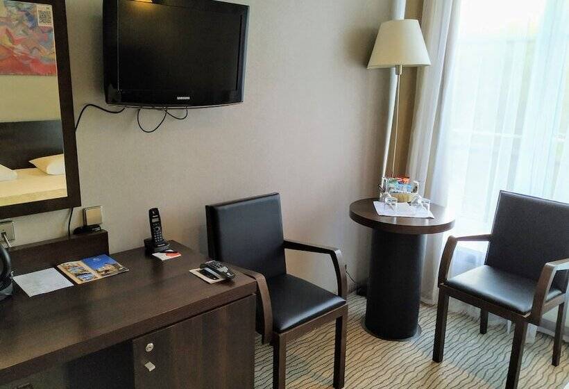 اتاق استاندارد با چشم‌انداز شهر, Kaiserhof