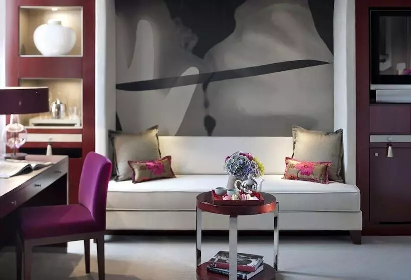 デラックスルーム, Mandarin Oriental Paris