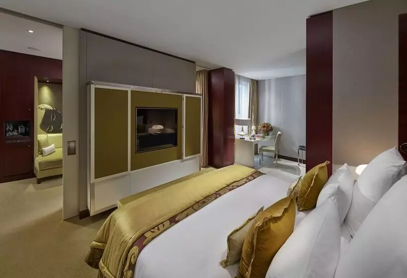 デラックススイート, Mandarin Oriental Paris