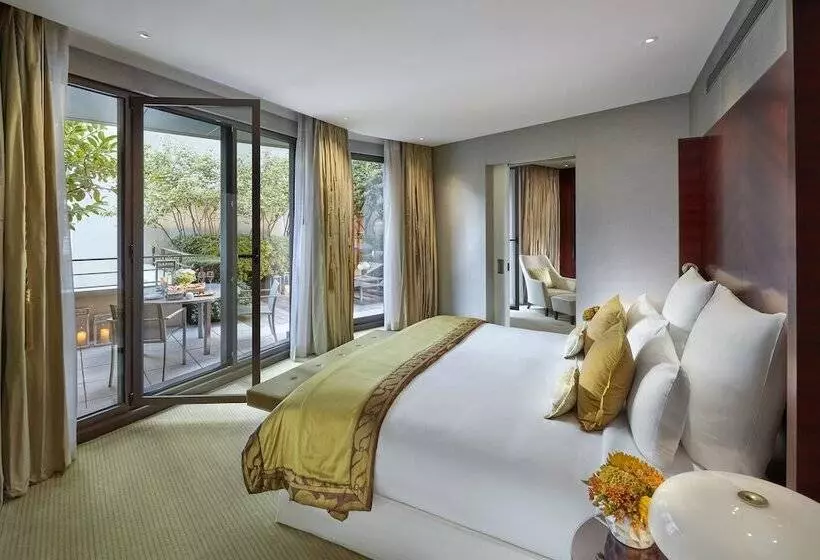テラス付スイート, Mandarin Oriental Paris
