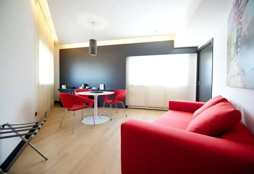 ジュニアスイート, Mercure Nerocubo Rovereto