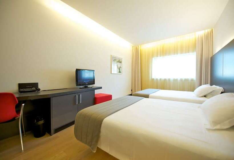 غرفة عائلية, Mercure Nerocubo Rovereto