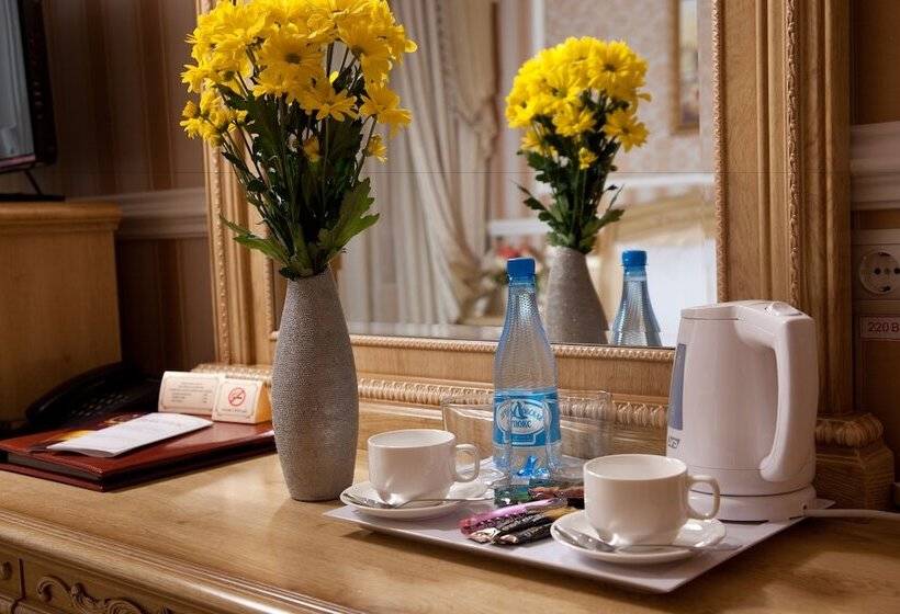 استودیوی استاندارد, Prestige