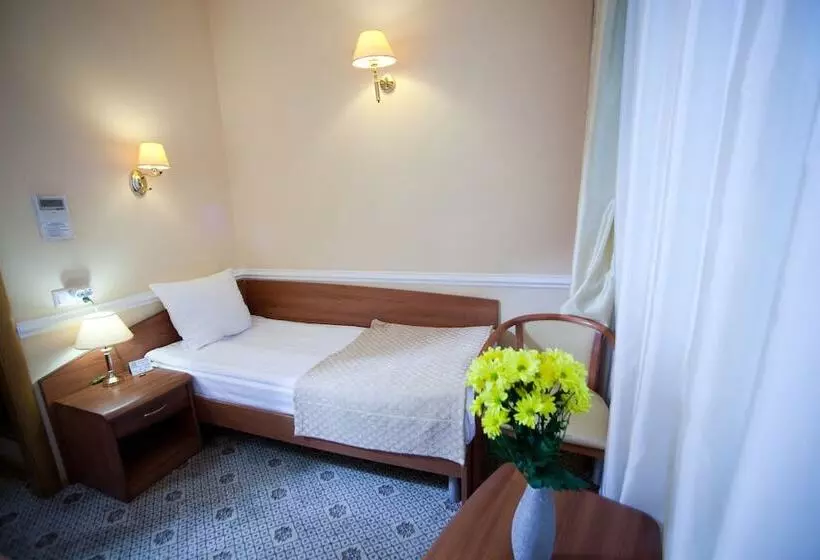 اتاق استاندارد یک نفره, Prestige