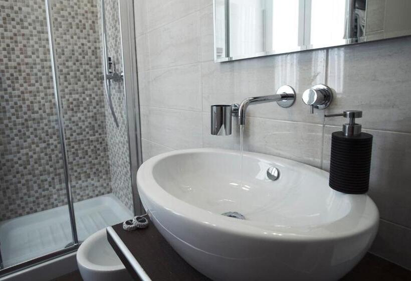 اتاق راحتی یک تخته, Relais Bocca Di Leone