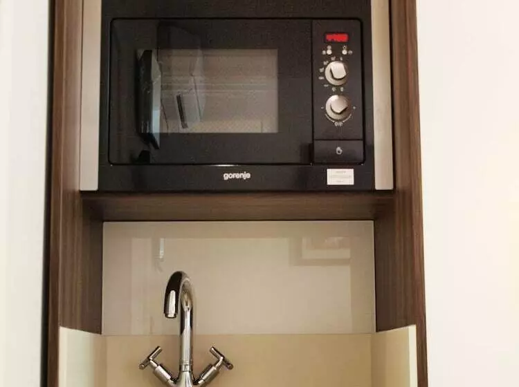Executive-huone, Simply Rooms & Suites