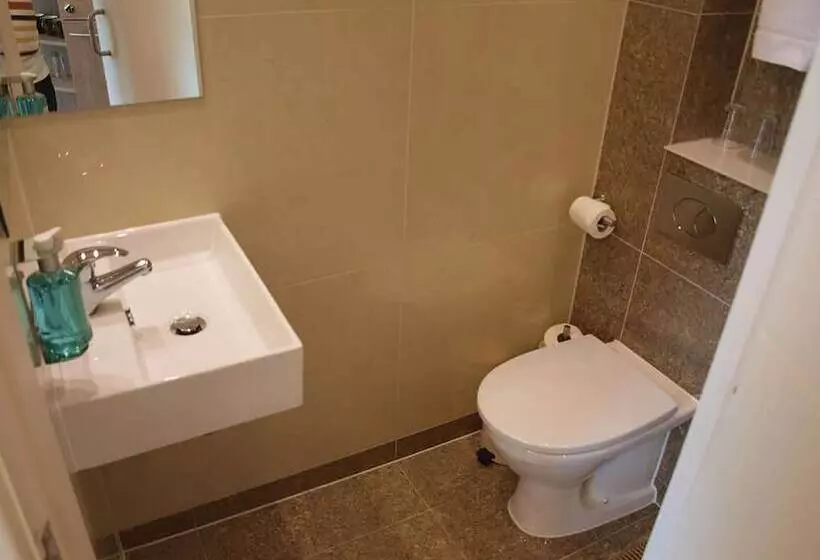 Classic-huone, Simply Rooms & Suites