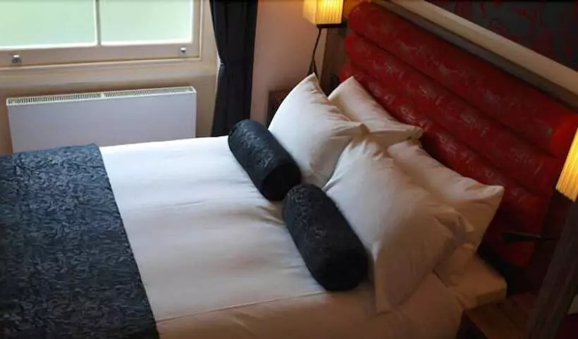 Classic-huone, Simply Rooms & Suites