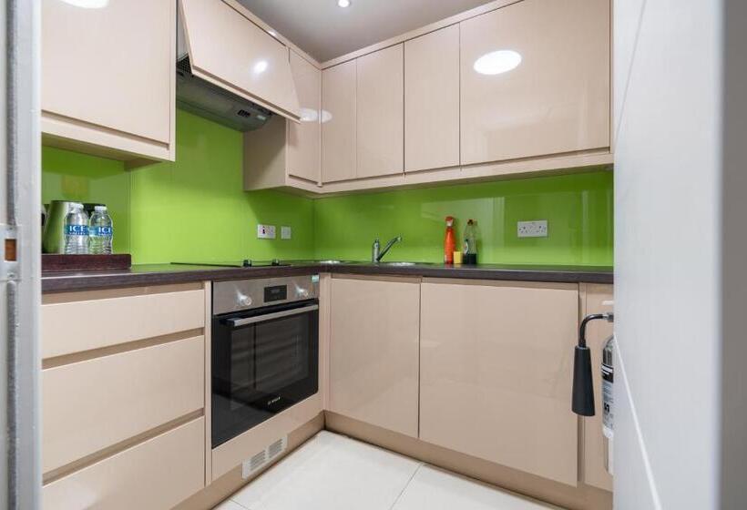 디럭스 스튜디오, Simply Rooms & Suites