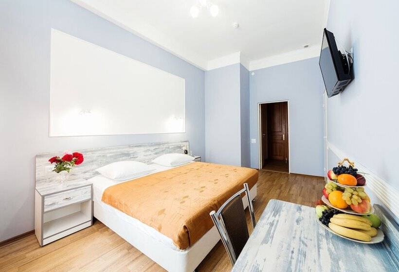 Номер Комфорт, Tonika