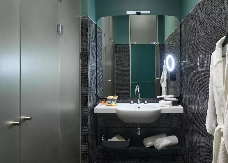 スタンダードルーム, Verno House Budapest, Vignette Collection, An Ihg