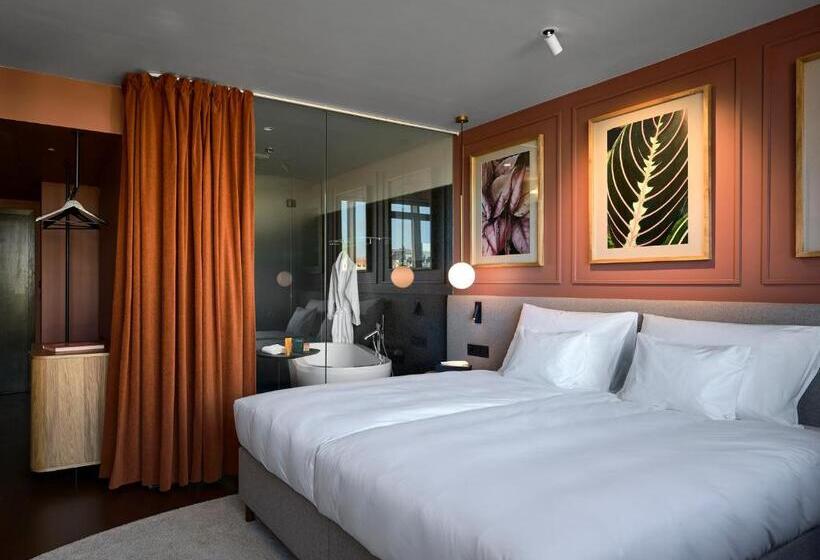 디럭스 룸 킹사이즈 침대, Verno House Budapest, Vignette Collection, An Ihg