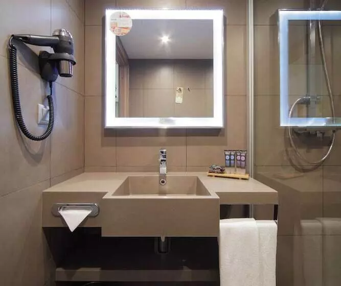Standard-huone, Novotel Yekaterinburg Centre