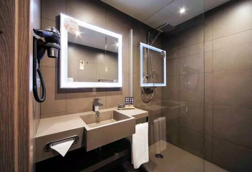 Standard-huone, Novotel Yekaterinburg Centre