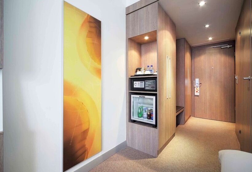 スタンダードルーム, Novotel Yekaterinburg Centre