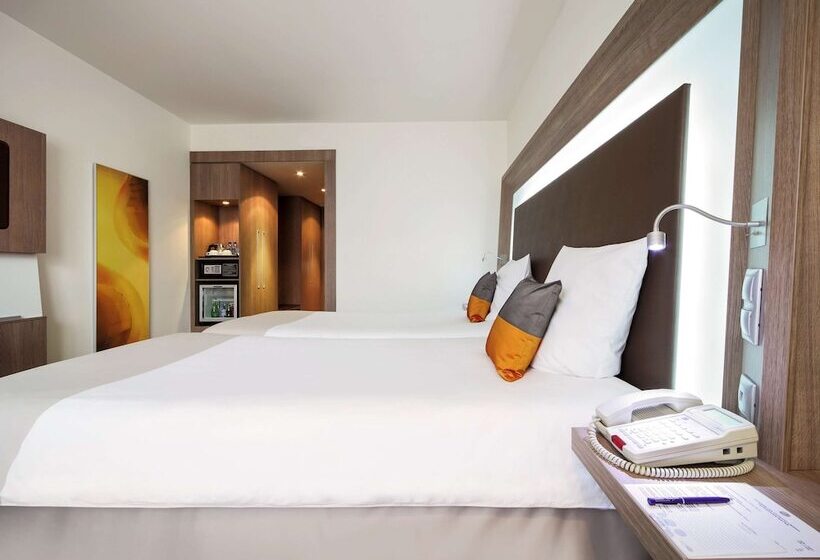 スタンダードルーム, Novotel Yekaterinburg Centre