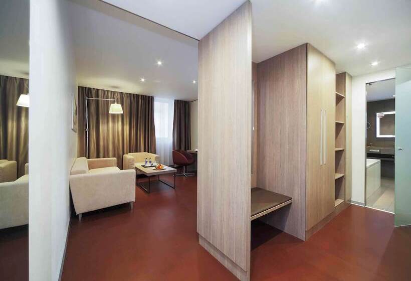 スイート, Novotel Yekaterinburg Centre