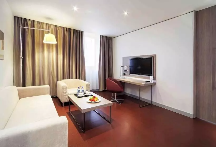 Sviitti, Novotel Yekaterinburg Centre