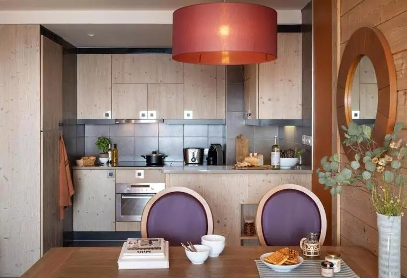 2 Bedrooms Apartment Mountain View, Residence Pierre & Vacances Premium L Amara