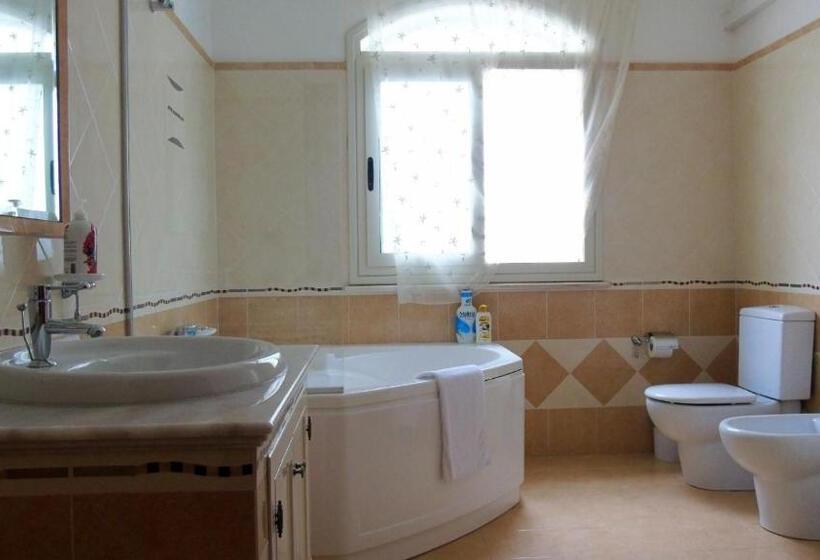 Апартаменты 1 Спальня, Casa Vacanza Miramare
