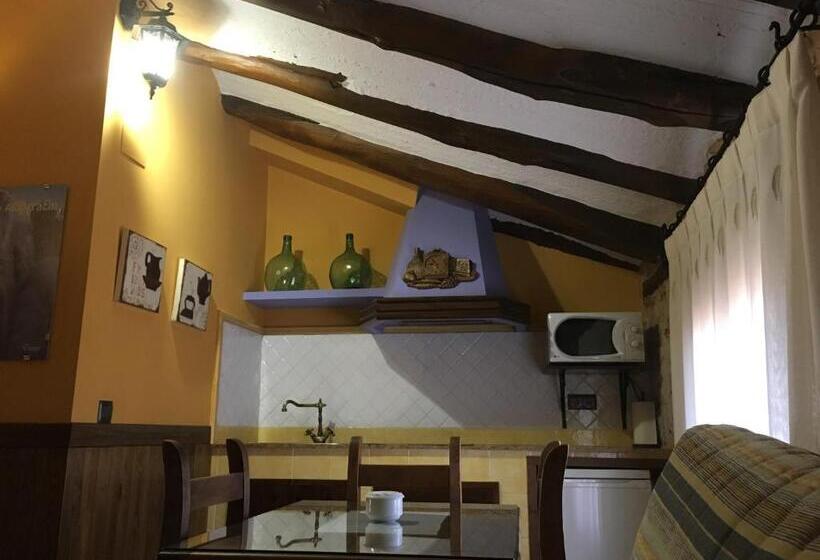 דירת חדר, Casa Del Agüelo