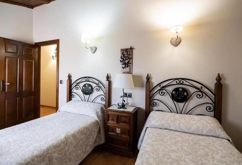 דירת שלושה חדרים, Casa Del Agüelo