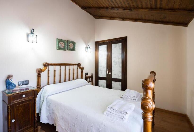 דירת שלושה חדרים, Casa Del Agüelo