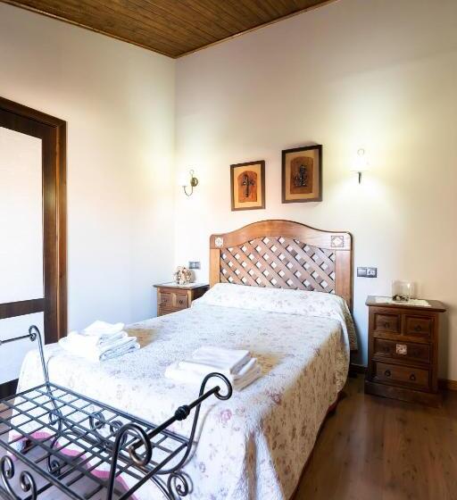 דירת שלושה חדרים, Casa Del Agüelo