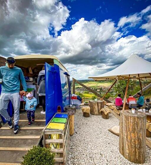 منزل 4 غرف نوم, Výhledna