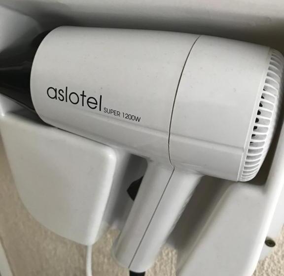 스탠다드 룸, Victoria House   Self Catering Quiet Guesthouse   Adult Singles And Couples Only