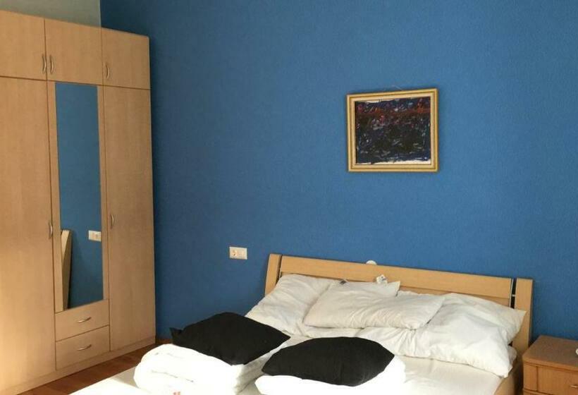 Номер Стандарт Вид на Сад, Villa Fortuna