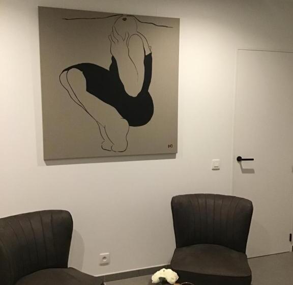 디럭스 룸, Au Bord De La Foret