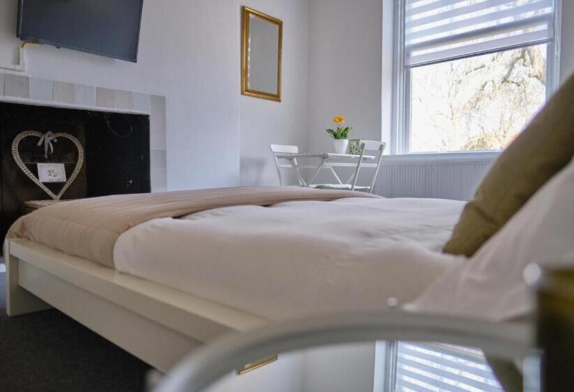 اتاق استاندارد با چشم‌انداز باغ, Het Gecroonde Swaert B&b