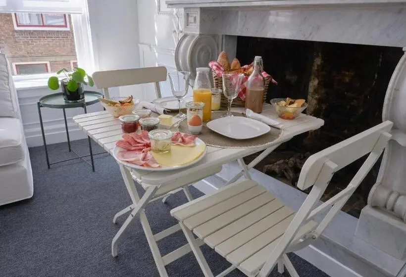 スタンダードルーム, Het Gecroonde Swaert B&b