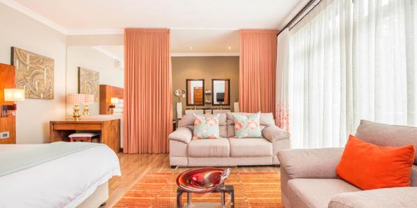 Студия Стандарт, Ekhaya Boutique