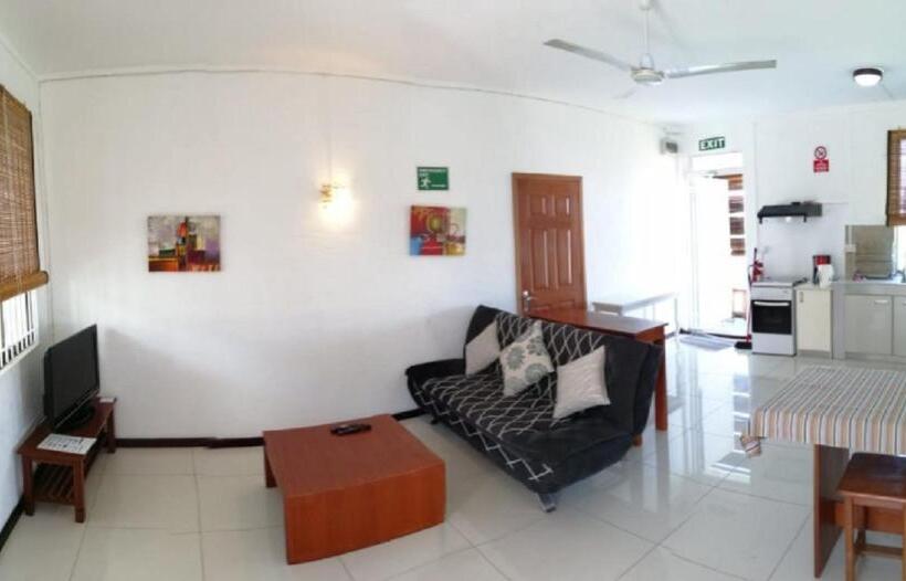 Habitació Estàndard Vista Piscina, Pereybere Villa Valari With Pool Near Beach