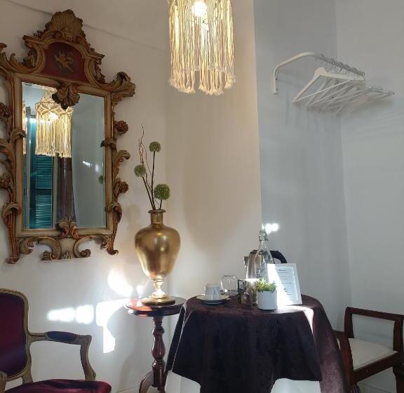 غرفة إقتصادية فردية, B&b   La Corte D Ivi