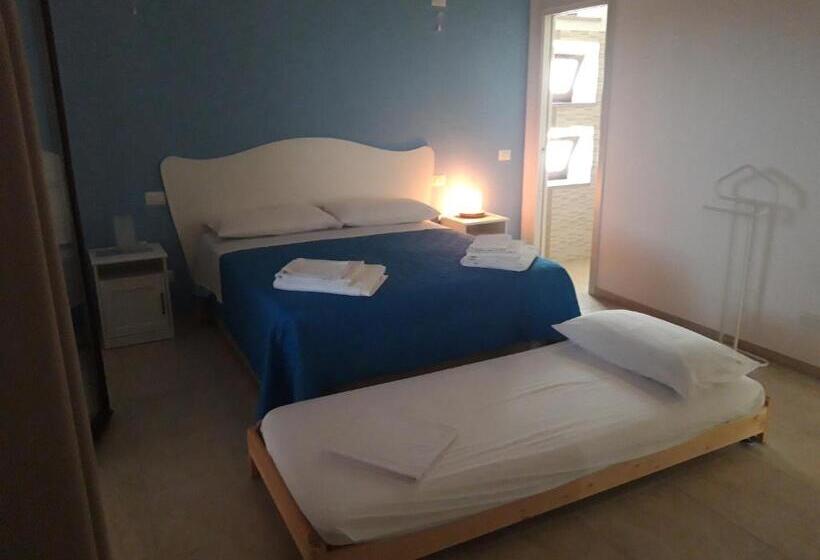 バルコニー付きスタンダードルーム, Acqua E Sale Avola