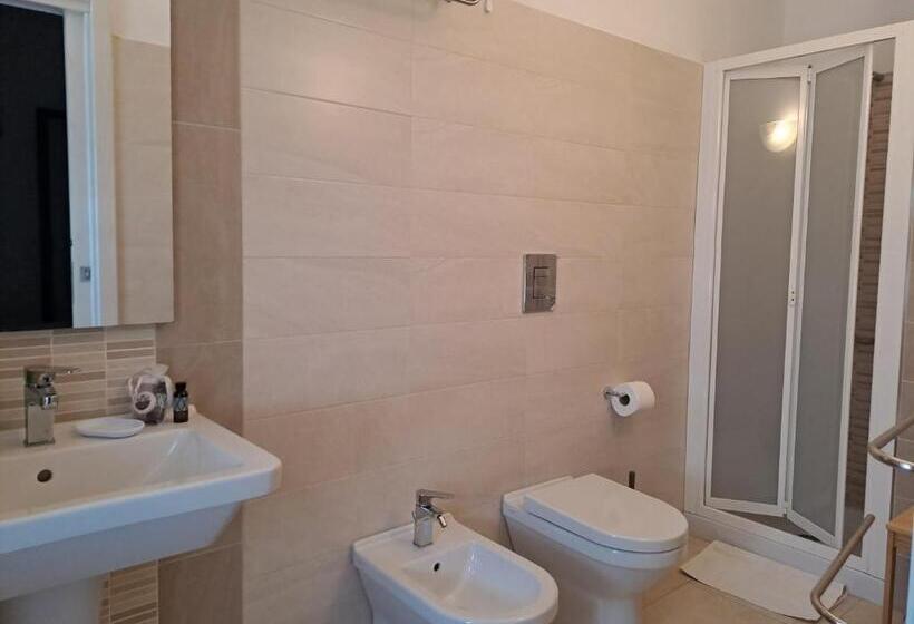 バルコニー付きスタンダードルーム, Acqua E Sale Avola