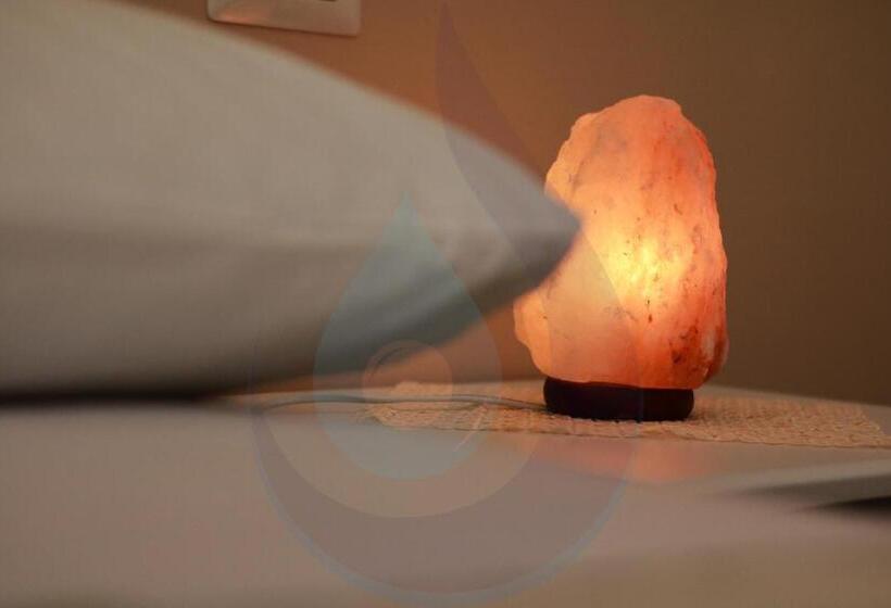 スタンダードルーム, Acqua E Sale Avola