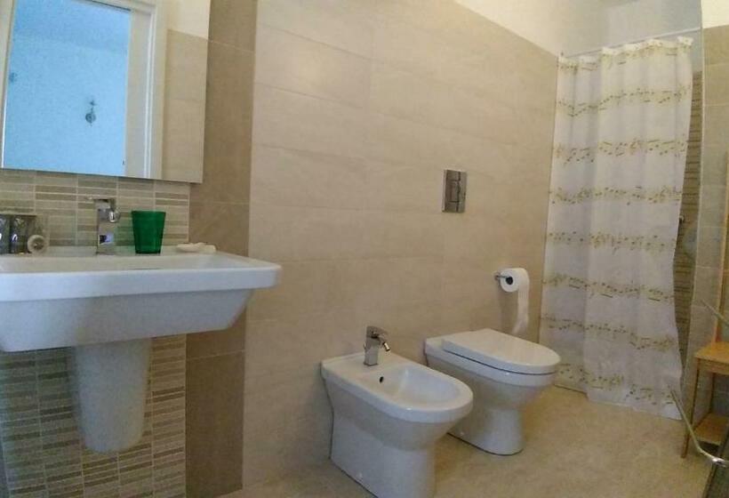 バルコニー付きスタンダードルーム, Acqua E Sale Avola