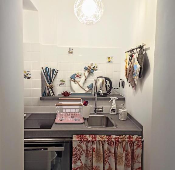 سوییت, Il Pavone