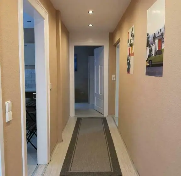 Huoneisto 3 Makuuhuonetta, Apartment Caracalla