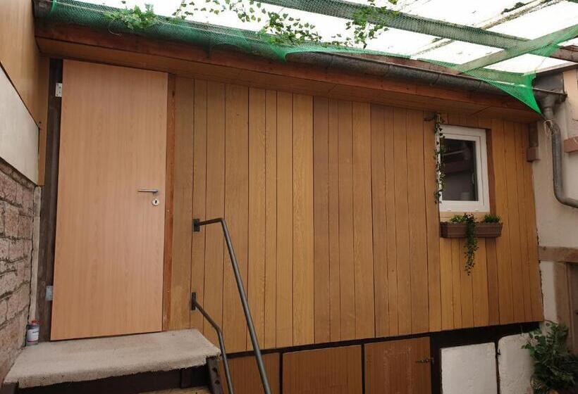 标准平房, Apartment Caracalla