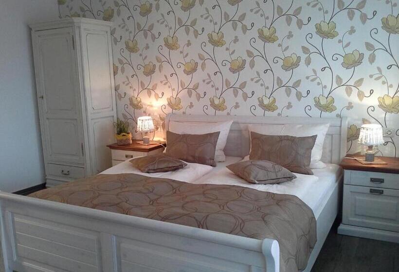 Номер Стандарт, Gasthaus Hinterländer Schweiz