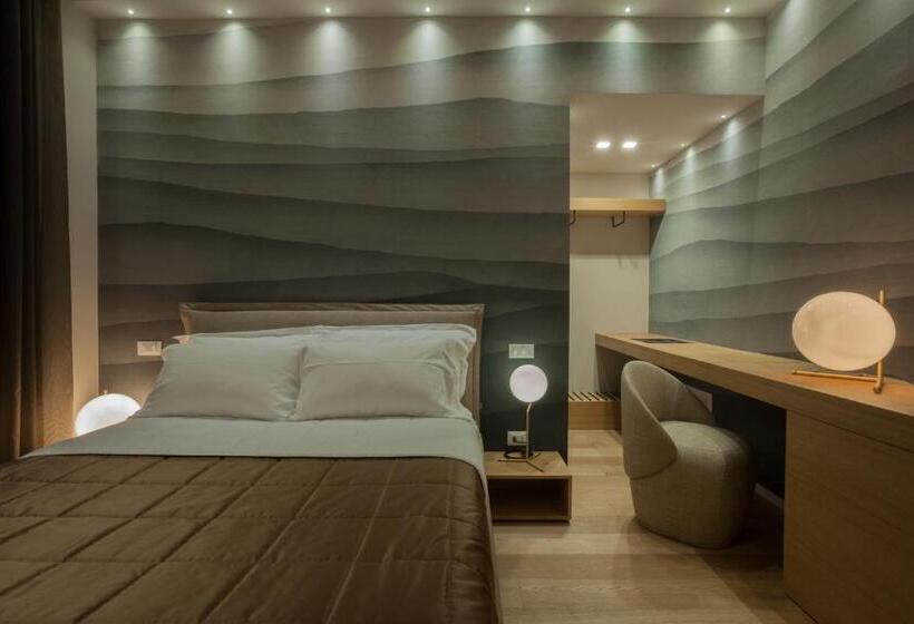 豪华三人间, Maisonsilvi