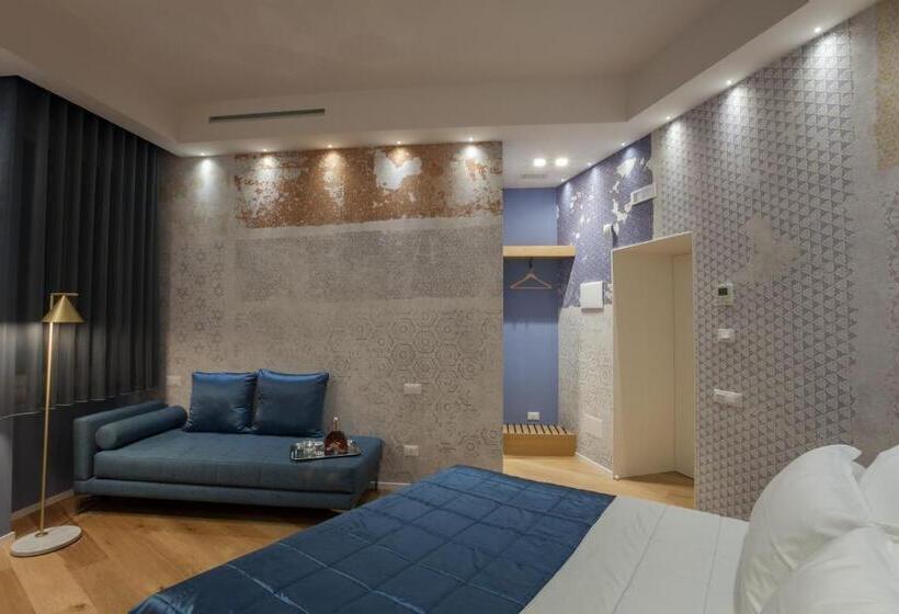 豪华三人间, Maisonsilvi