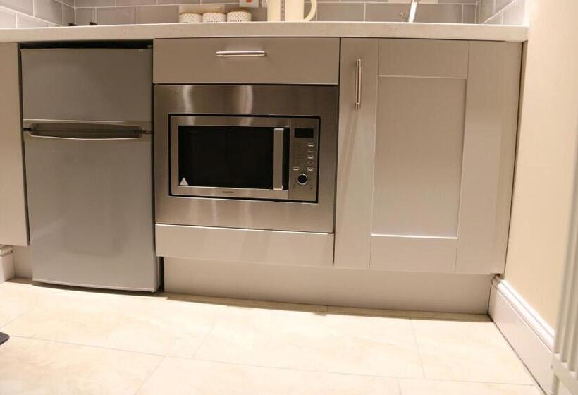 スタンダードスタジオ, Ramsey Rooms