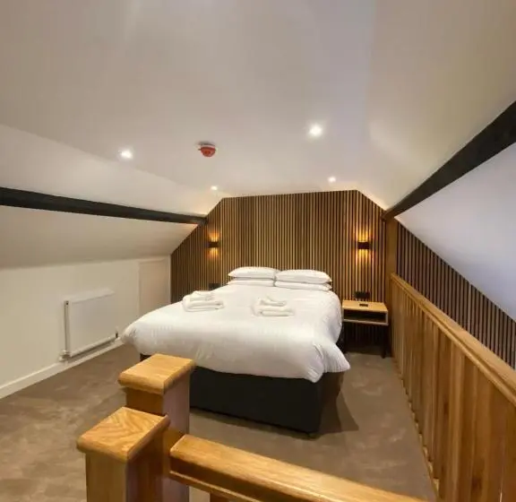 １階の１ベッドルームアパートメント, Ramsey Rooms